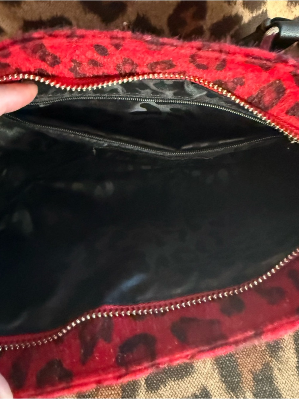 Lux de Ville Red Leopard Satchel with Black Handles - Picture 2 of 3